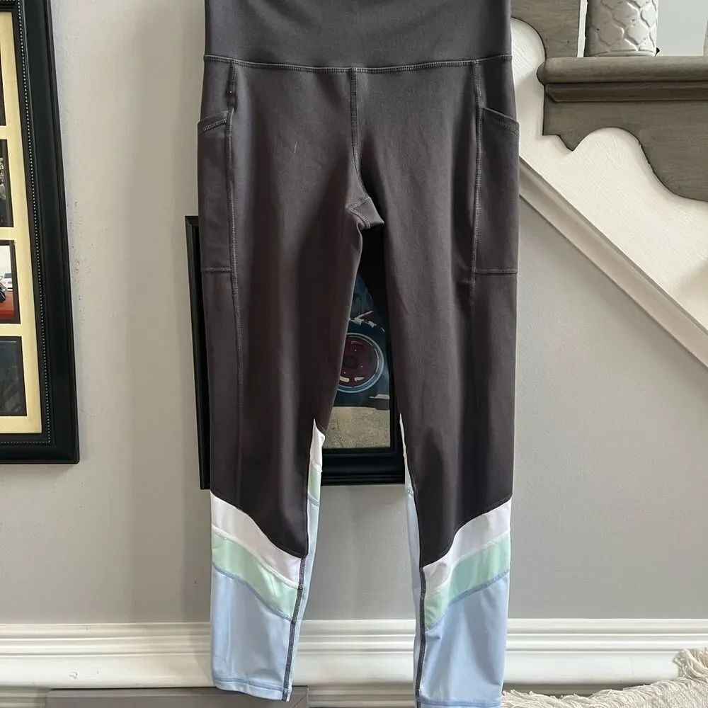 Idealology Gray Botton Stripes High Waist Leggings sz S